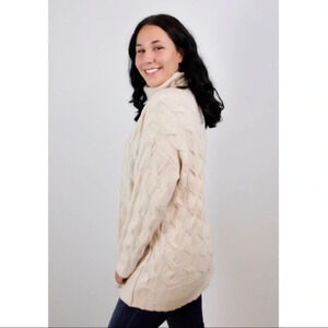 Chunky Knit Turtleneck Sweater - Cream